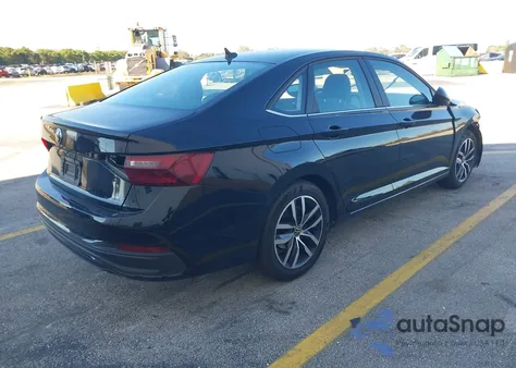 2025 Volkswagen Jetta 1.5T Se z USA, uszkodzony, nr VIN 3VWEX7BU0SM021955